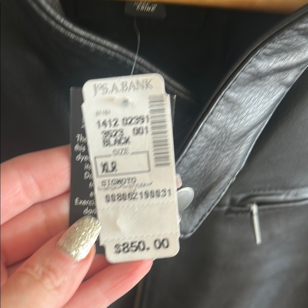 NWT Men’s Jos A Banks Leather jacket - Picture 4 of 4